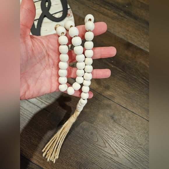 NIP Rustic "Home" Sign with Beaded Garland & Wooden Home Decor - Picture 5 of 12